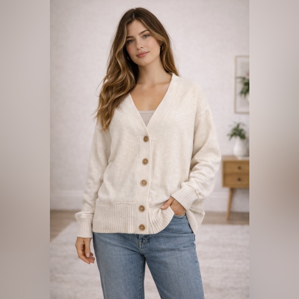 Aerie Cream Button Front Cardigan Sweater Oversized Cozy Size S/P